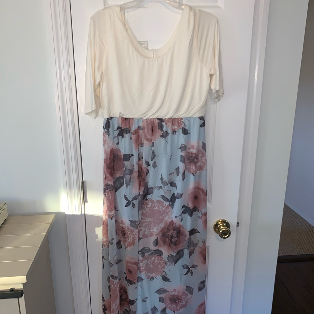 Pink Blush floral maternity dress